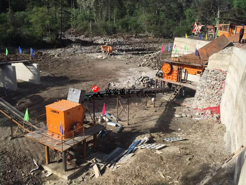 方解石破碎機(jī)生產(chǎn)線 方解石破碎機(jī)生產(chǎn)線